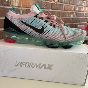 Women Nike vapor max fly knit